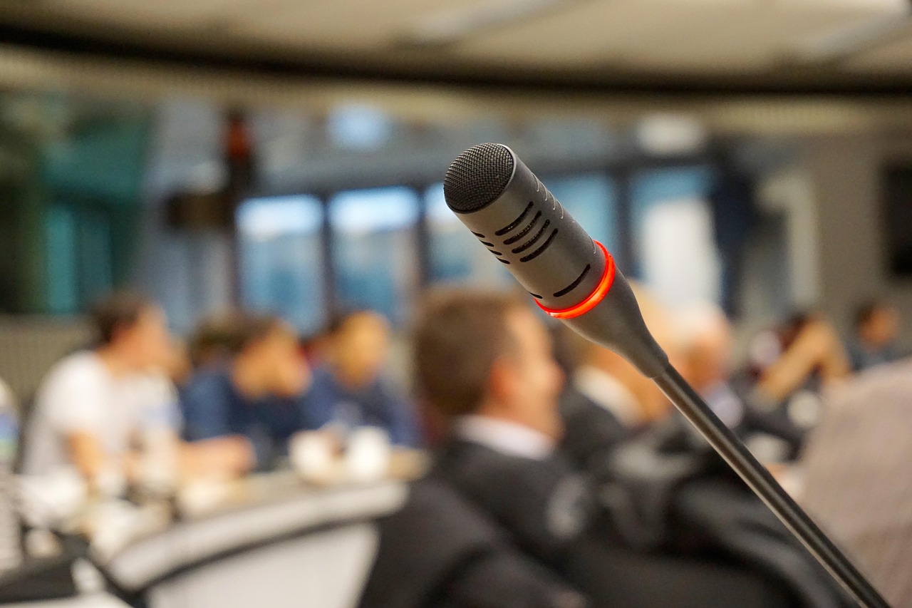 Aparthotel i konferencja w uzdrowisku – jak połączyć pracę z dłuższym pobytem?